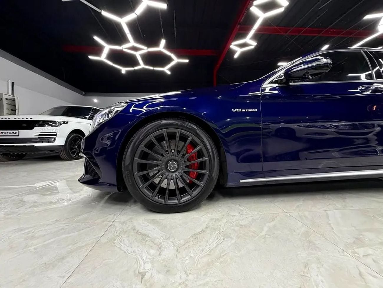 مرسيدس بنز S 63 AMG Std 5.5L