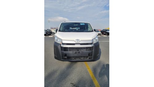 Toyota Hiace 3.5