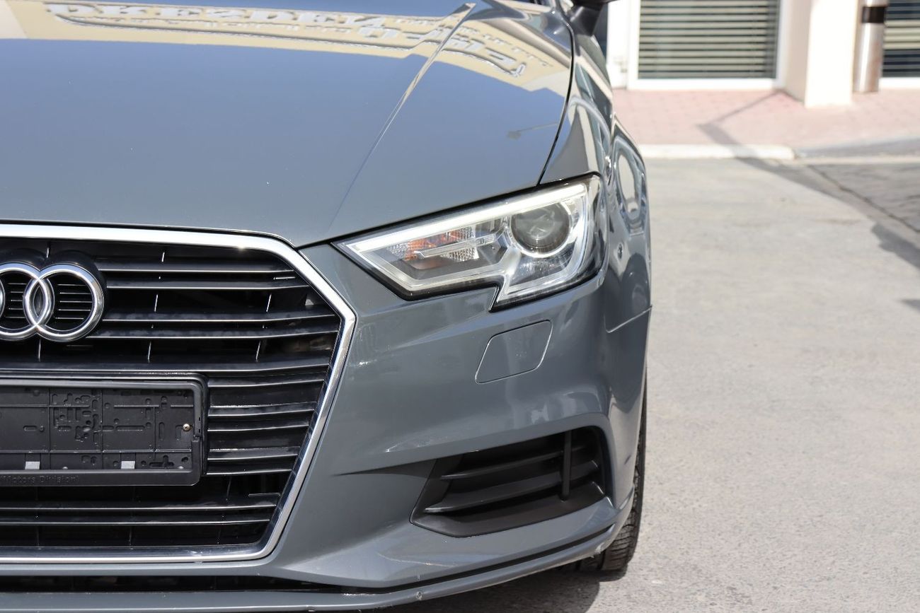 أودي A3 30 TFSI