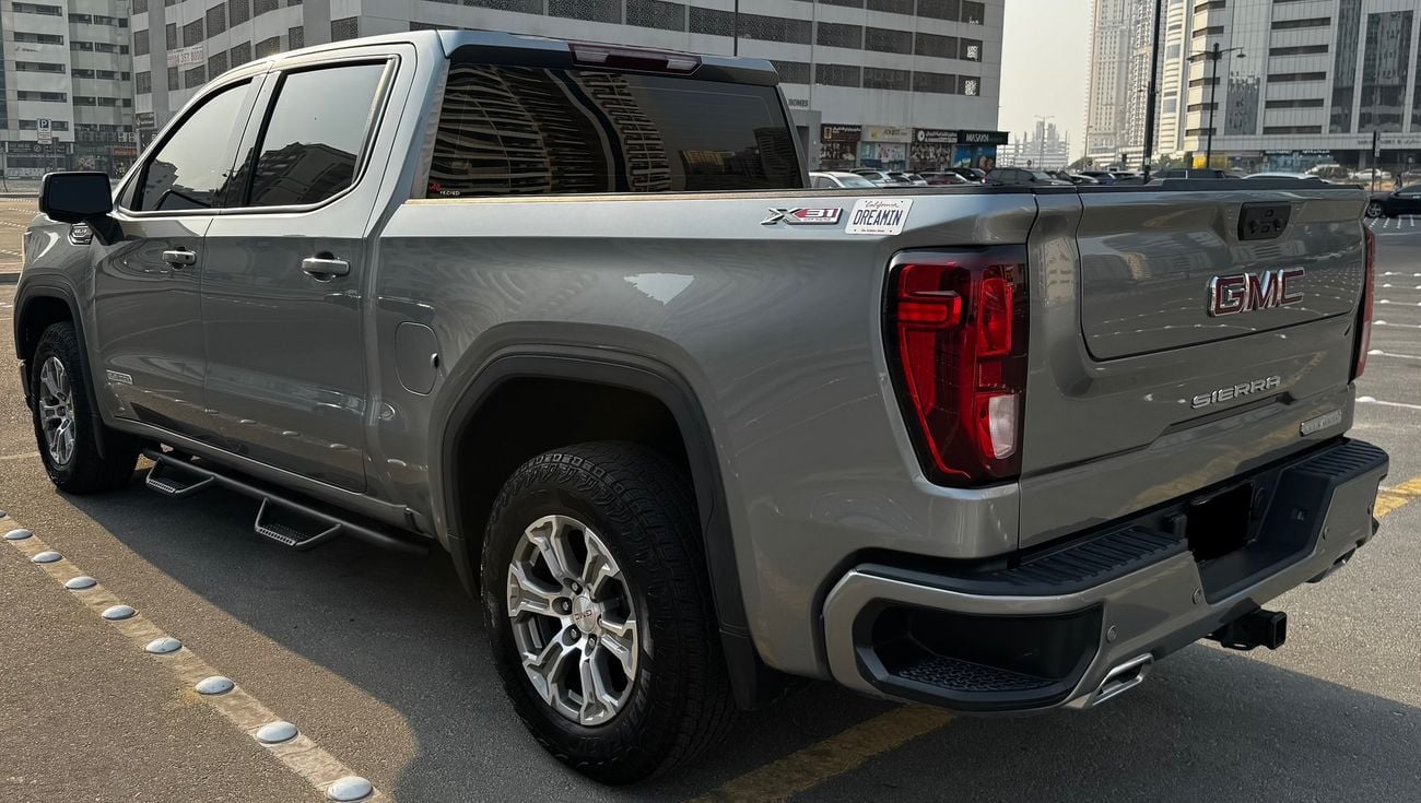 GMC Sierra 5.3L V8 Elevation Crew Cab