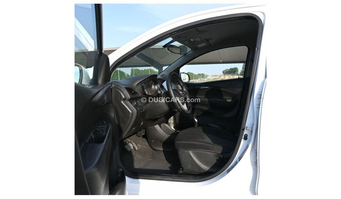 Chevrolet Spark 2018 (GCC ) very good condition without accident