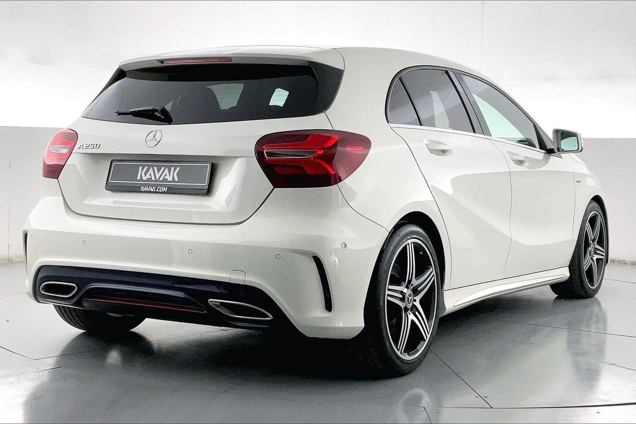 Mercedes-Benz A 250 Sport AMG (W176) | 1 year free warranty | 0 Down Payment