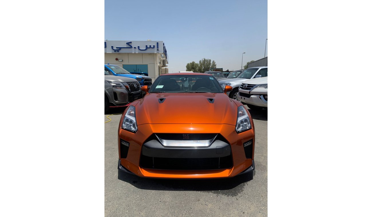 Nissan GT-R BRAND NEW NISSAN GT-R 2018 (5 CARS AVAILABLE WITH DIFFERENT COLORS)