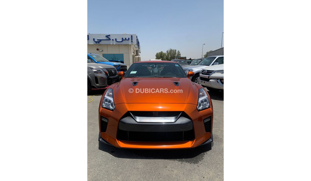 نيسان جي تي ار BRAND NEW NISSAN GT-R 2018 (5 CARS AVAILABLE WITH DIFFERENT COLORS)