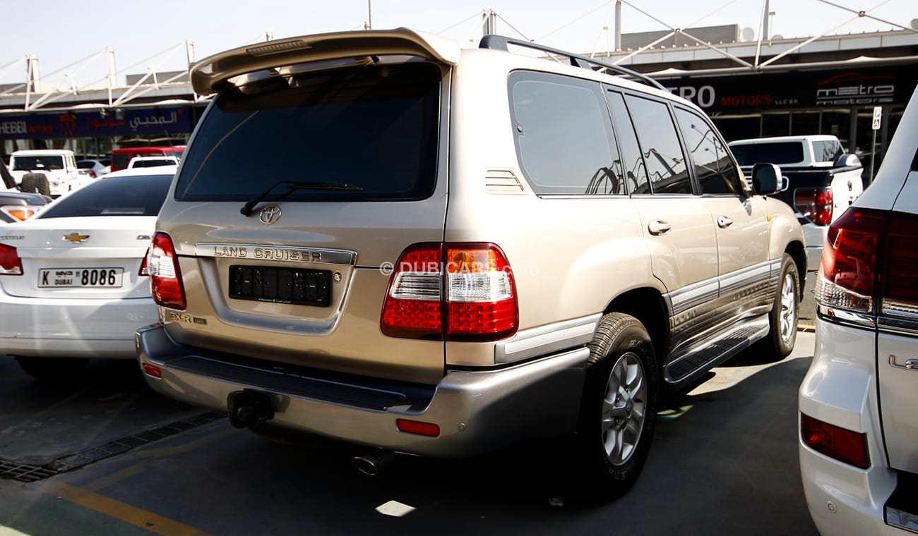 Toyota Land Cruiser GXR V6