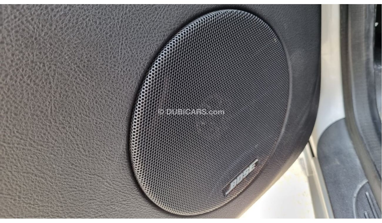 Chevrolet SSR CHEVROLET SSR 2004 5.3L IN BEAUTIFUL CONDITION FOR 85K AED