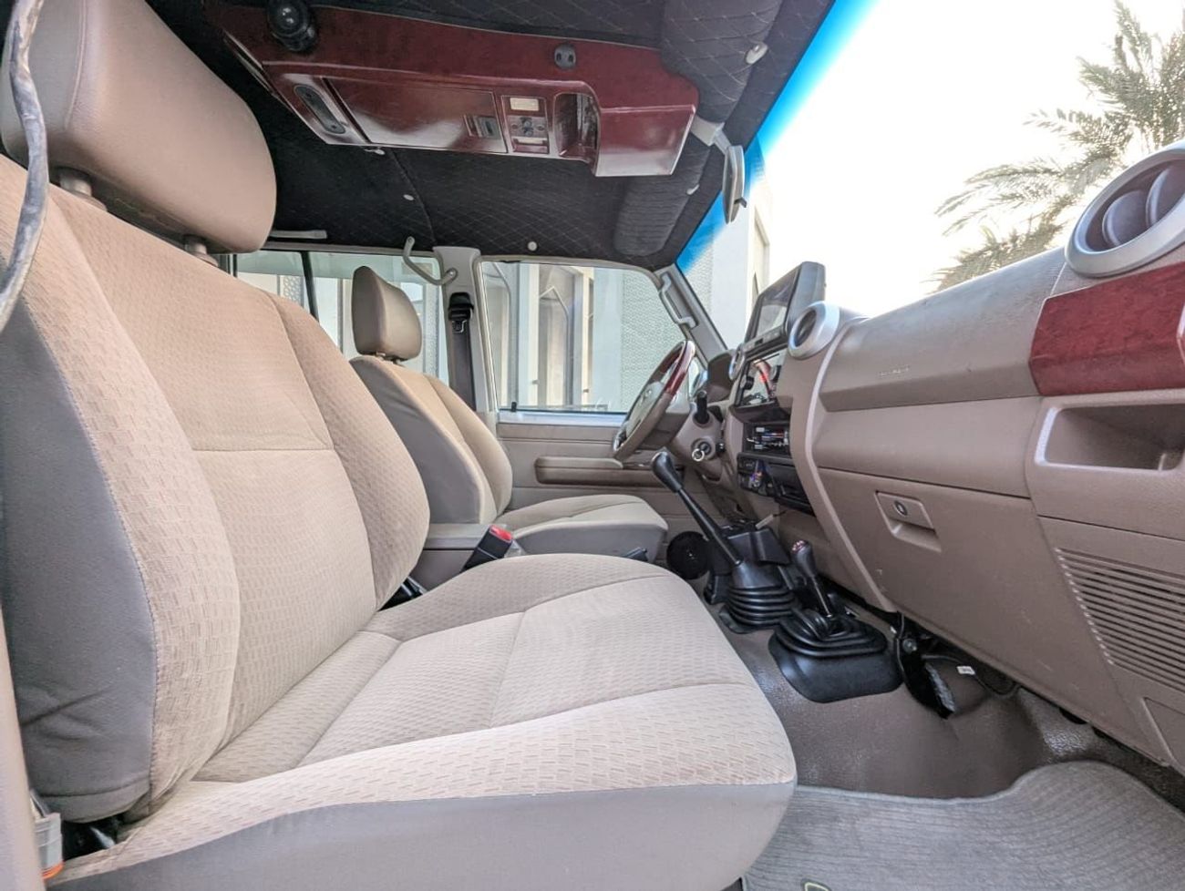 Toyota Land Cruiser Pick Up 2019 Double Cabin 4.5L Full Option Diesel Engine