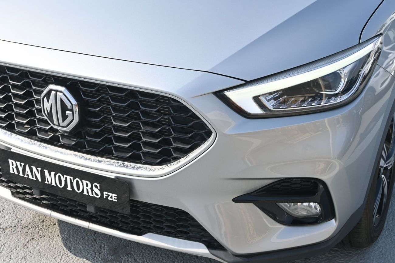 MG ZS MG ZS Luxury 1.5L Petrol Model 2025, Color Silver