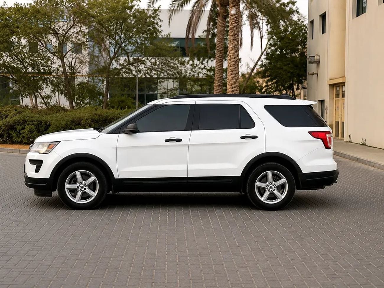 Ford Explorer AED725 P.M | Base | GCC Specs | 3.5L V6 | Well Maintained