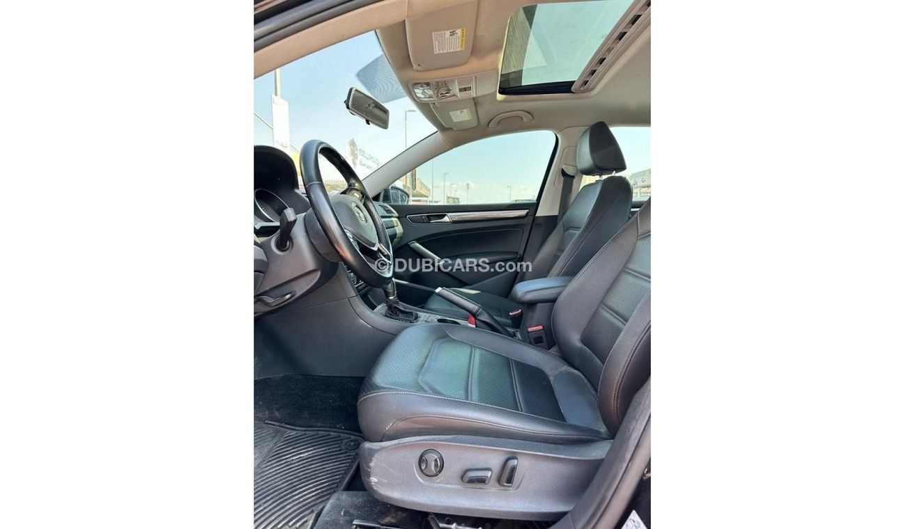 Volkswagen Passat SE