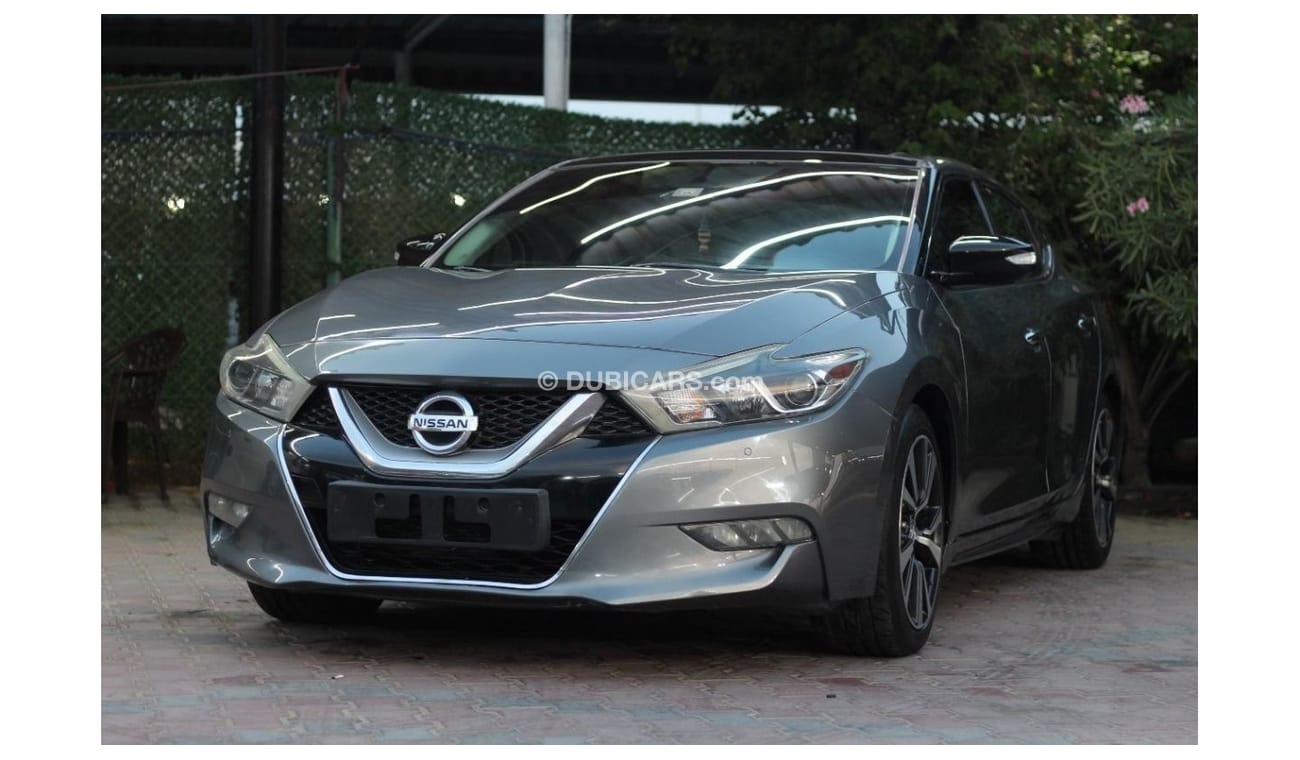 Nissan Maxima SV