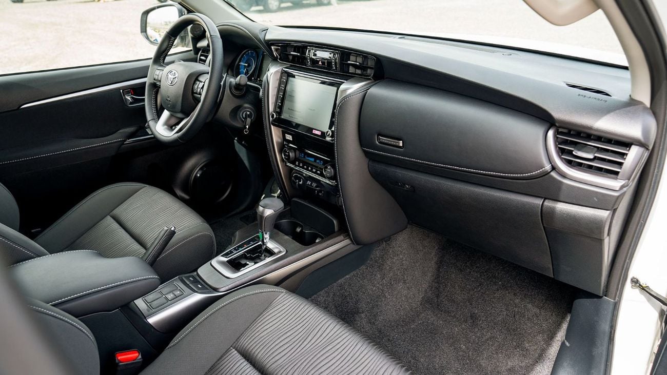 Toyota Fortuner Toyota Fortuner 2.4L Diesel 4X4 MY2025