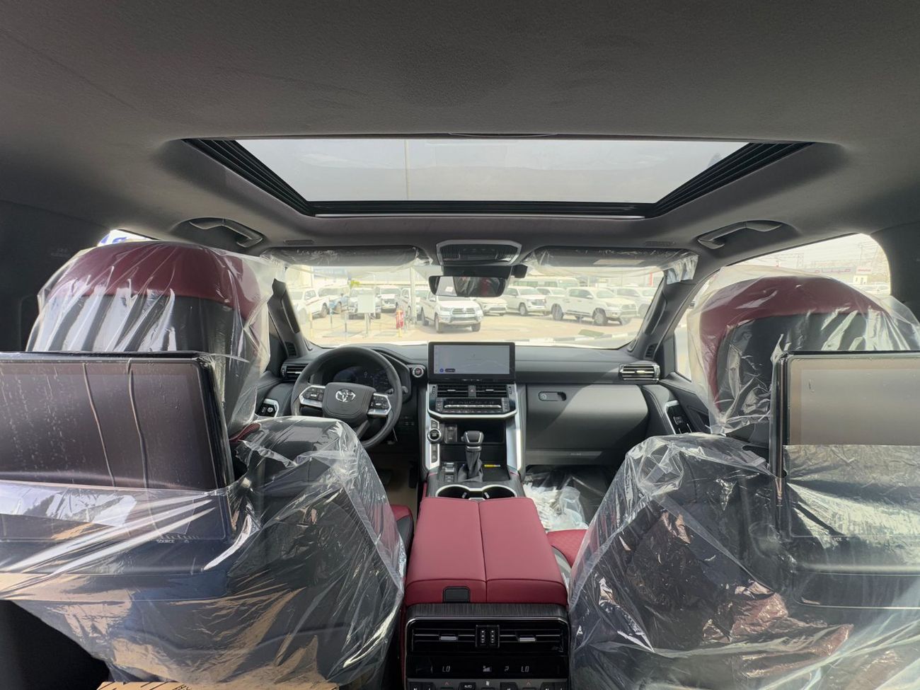 تويوتا لاند كروزر LAND CRUISER GR SPORT 3.5L 2025 GCC