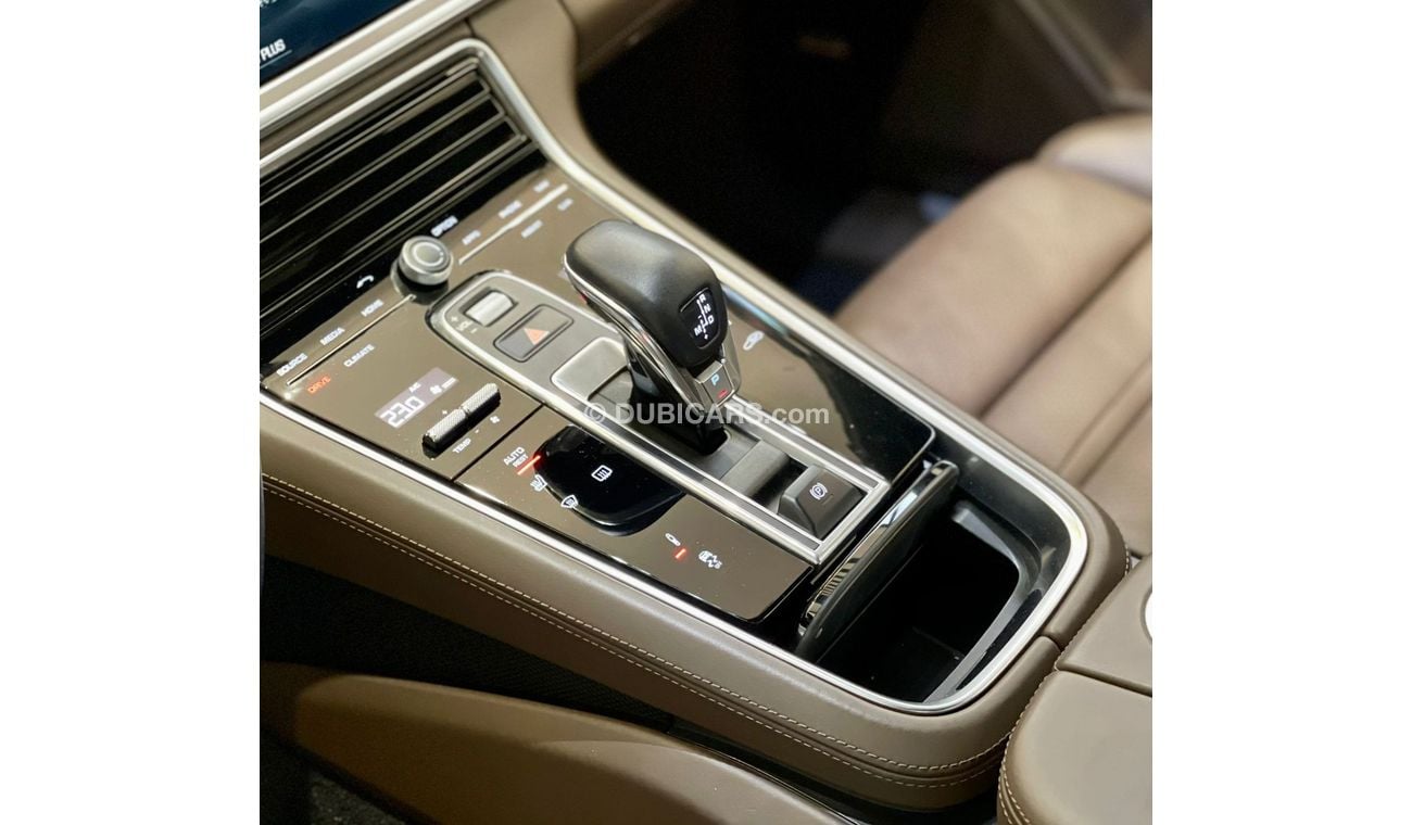 Porsche Panamera 2017 Porsche Panamera 4S, Full Service History, Warranty, GCC