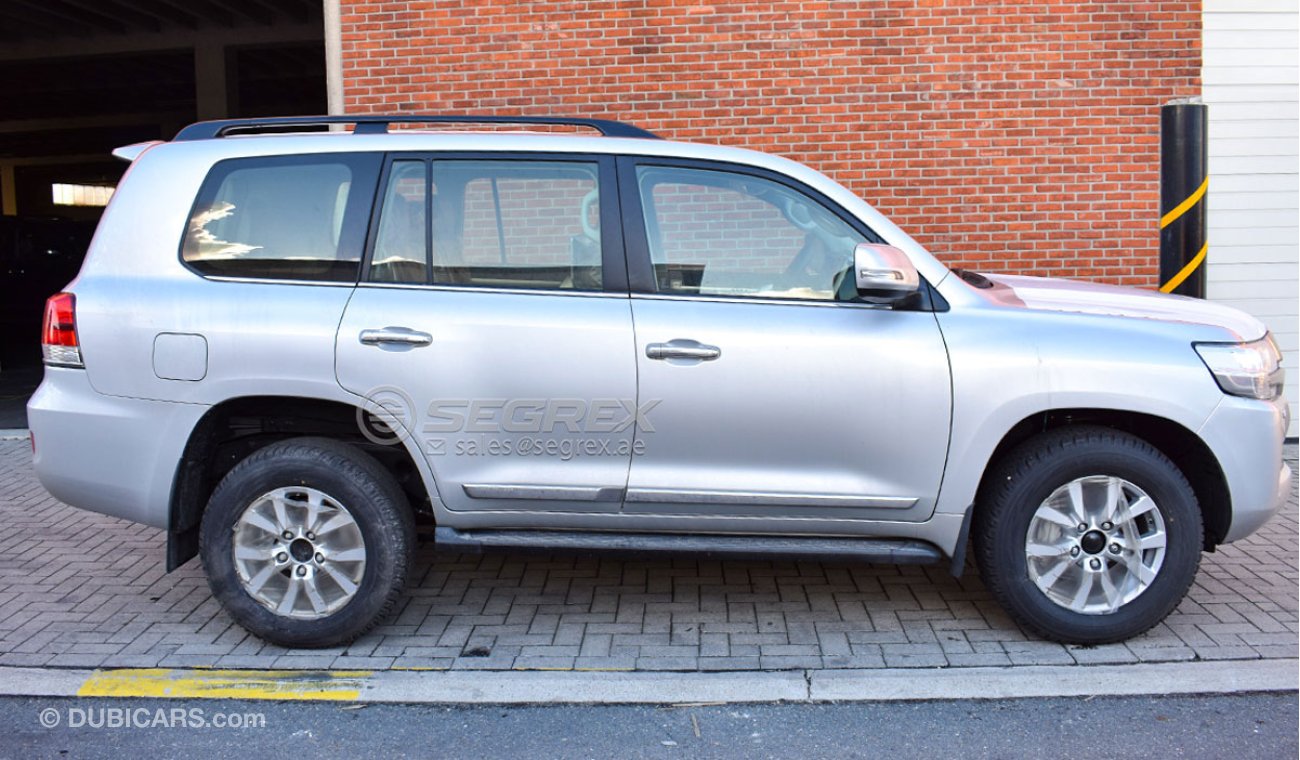 Toyota Land Cruiser 4.5L VX TDSL con Asientos de Cuero, Visión 360° y Techo Solar T/A 2019