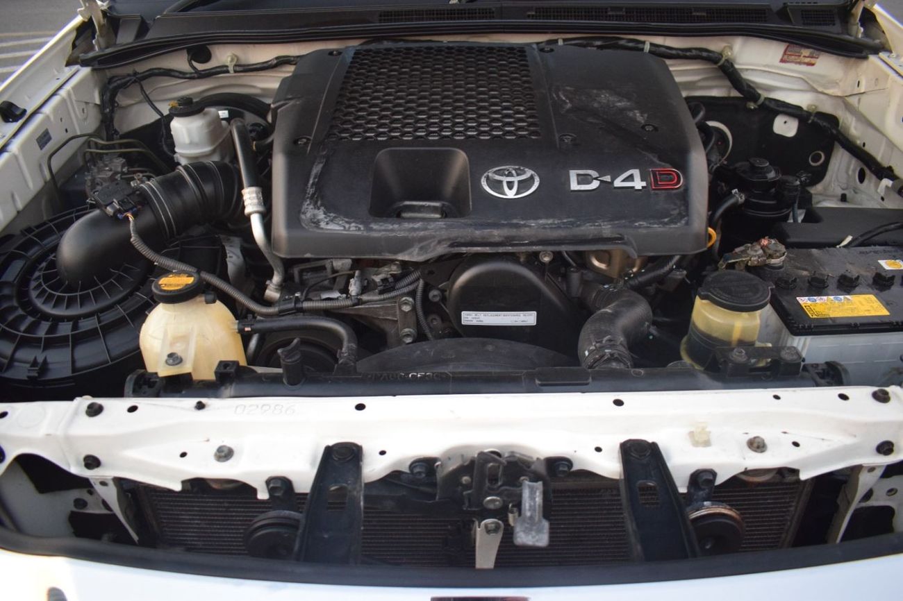 تويوتا هيلوكس 2014 TOYOTA HILUX SR5 D4D