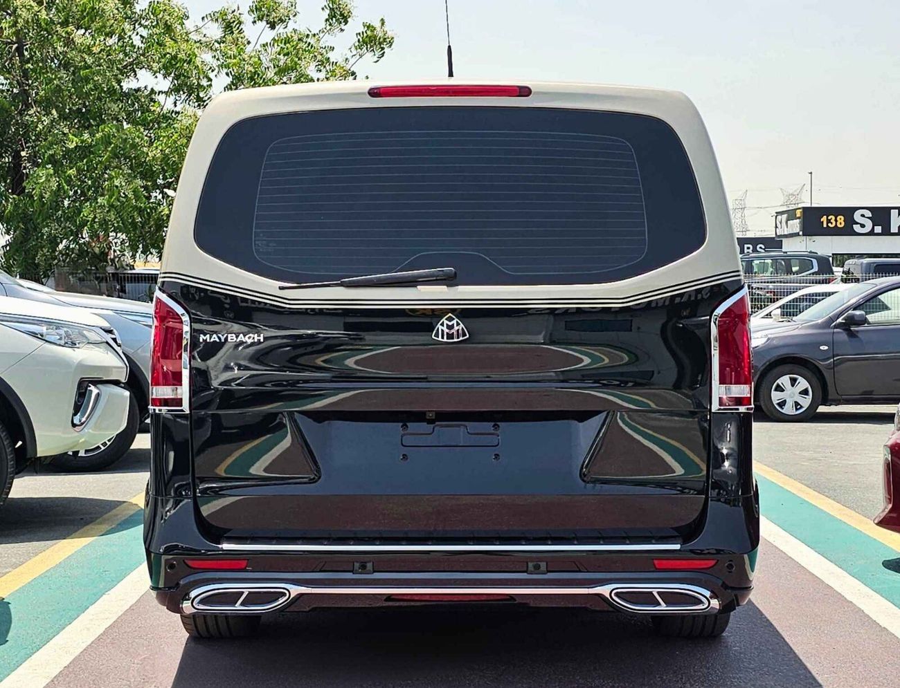 Mercedes-Benz Vito MAYBACH V4 DIESEL/ VIP CUSTOMIZATION/ LOT #14965