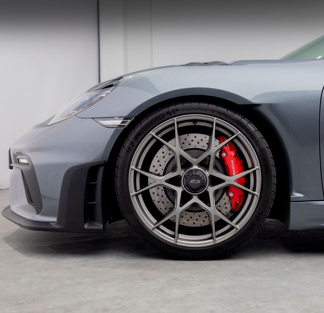 Porsche 718 Spyder RS