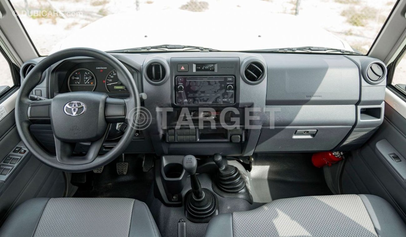 Toyota Land Cruiser Pick Up LAND CRUISER LC79  DOUBEL CAP 4.2L V6 DIESEL