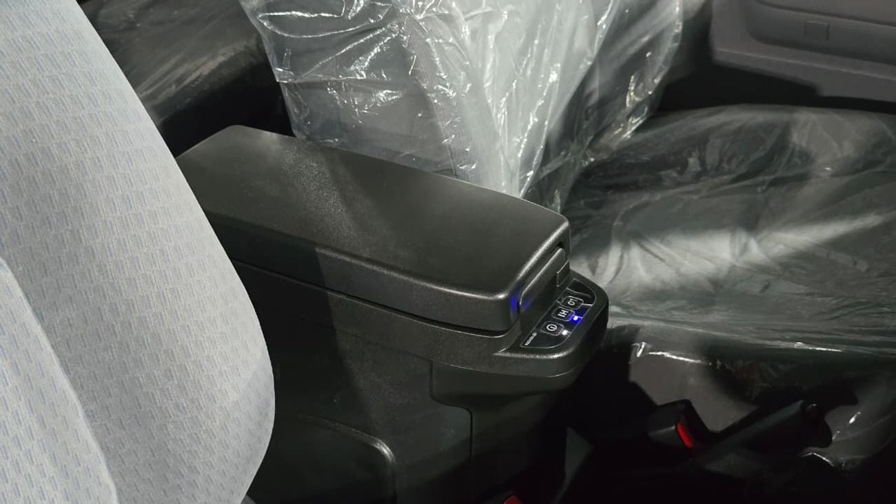 تويوتا لاند كروزر 70 Std 4.0L 4WD