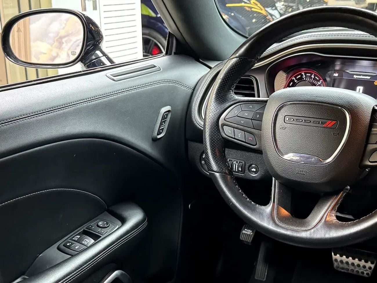 Dodge Challenger SXT Plus