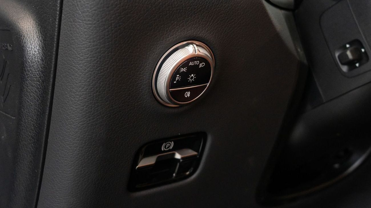 مرسيدس بنز GLC 300 2025 | MERCEDES GLC 300 L 4MATIC DAYNAMIC 7 SEATS