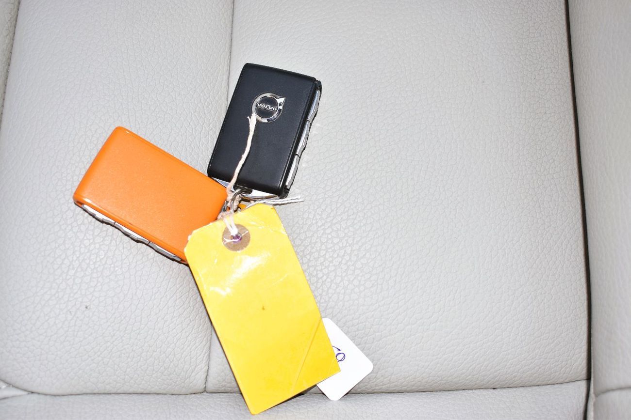 Volvo S90 B5 2.0T Momentum