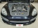 Porsche Cayenne S 4.8L PORSCHE CAYENNE S 2012 4.8L | BLACK LEATHER SEATS | KEYLESS START | POWER SEATS | SEAT HEATER