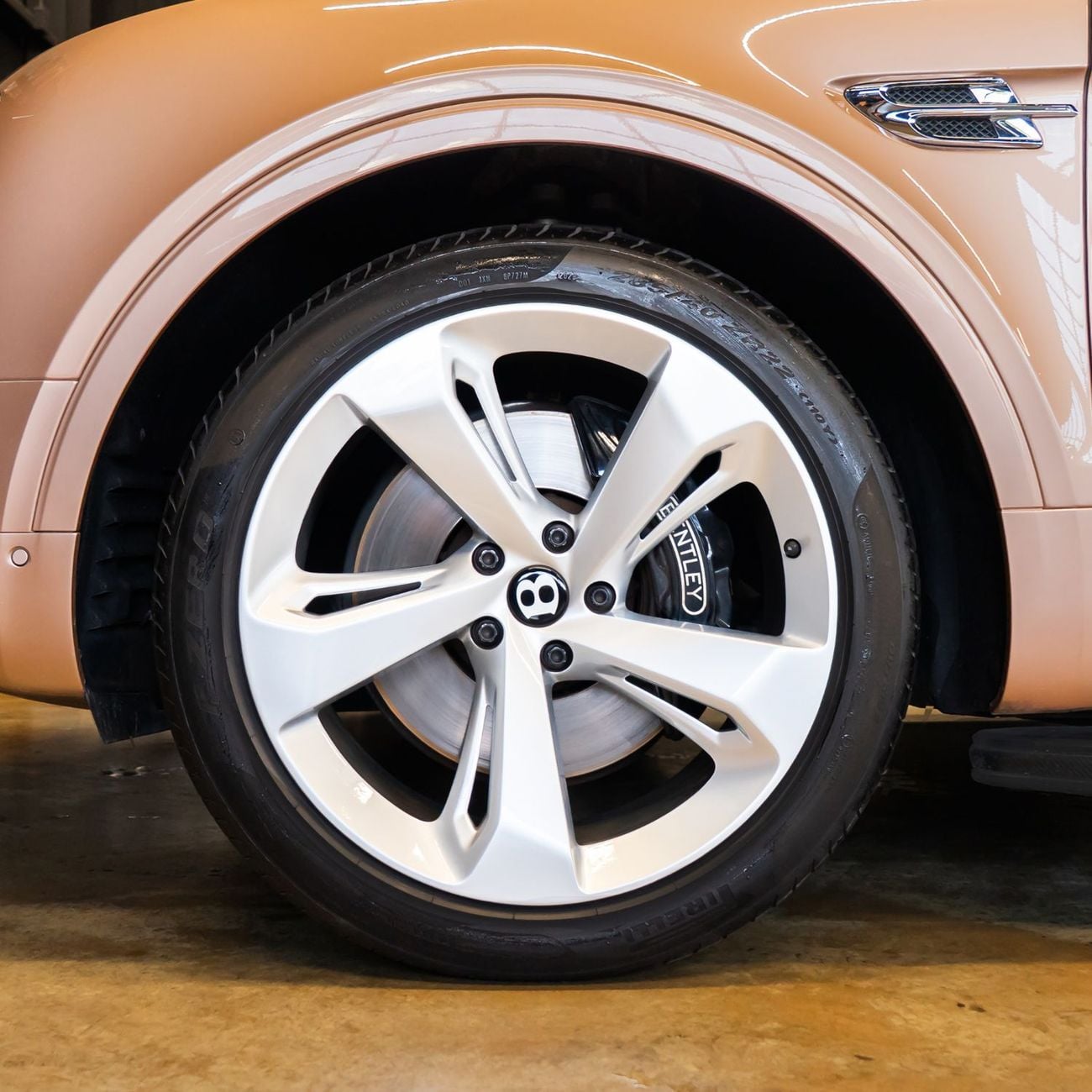 بنتلي بينتايجا AED 5,272 pm • 0% Downpayment • Bentley Bentayga • 1 Year Warranty