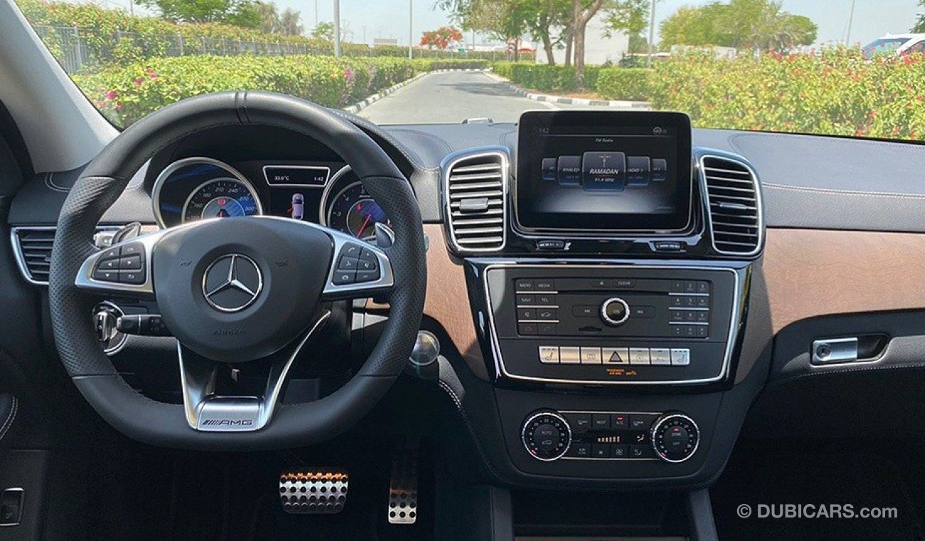 مرسيدس بنز GLE 63 AMG 2019،4MATIC V8 Biturbo ، 0 كم، GCC، الضمان: ثلاث سنوات او 100000كم   عند