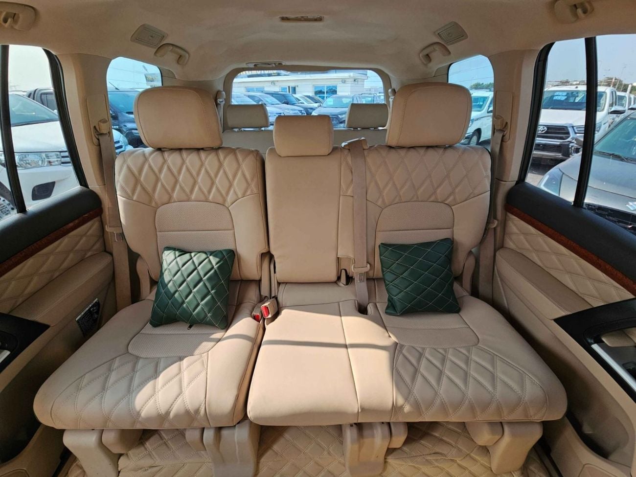 تويوتا لاند كروزر Toyota landcruise 2015 Model Modified 2024 Model V8 4.5 petrol Engine Colour Green Transmission Auto