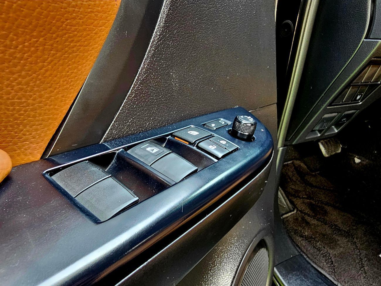 تويوتا فورتونر EXR 2023 / V4 2.7L / 4WD / GCC / EXPORT ONLY