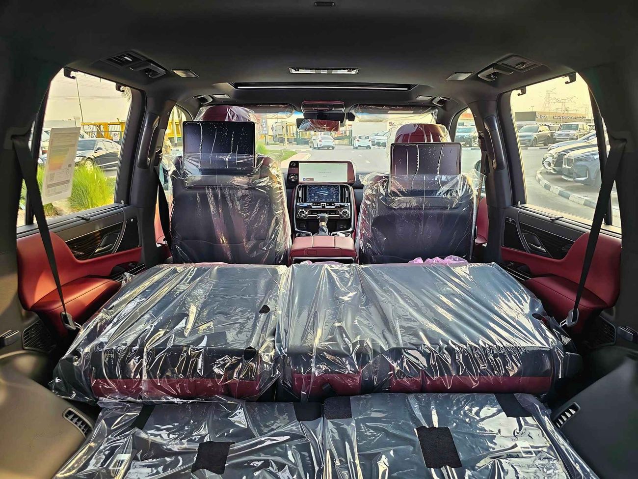 Lexus LX 600 3.5L SIGNATURE | MARK LEVINSON | HUD | 7 SEATS | RADAR | TOP VARIANT | (CODE# 68009)