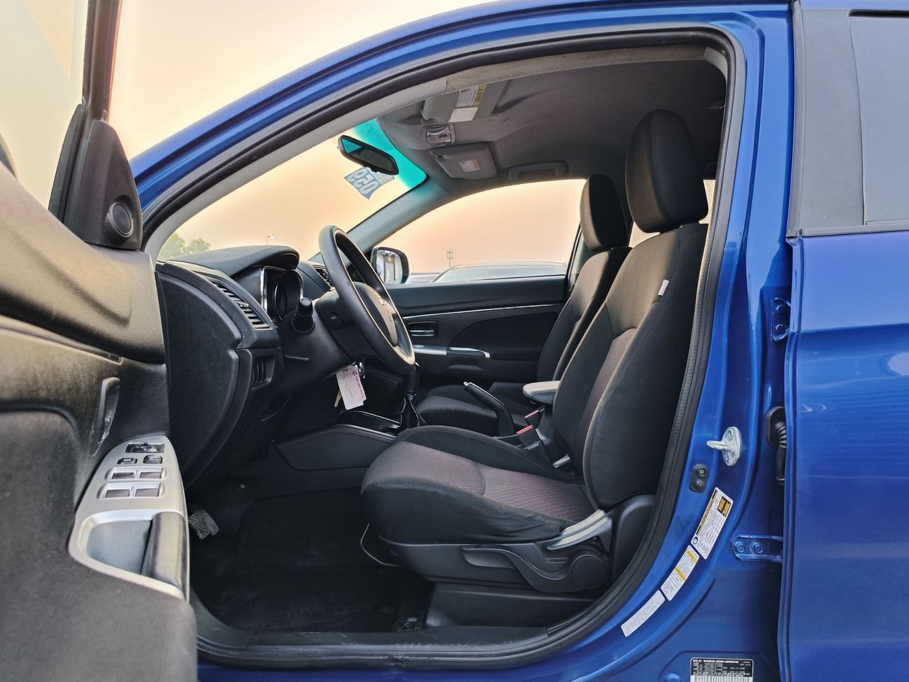 Mitsubishi Outlander MEGA SALE / SPORT / V4 / 2.0L / VCC IMPORT PAPER  (LOT # 16528)