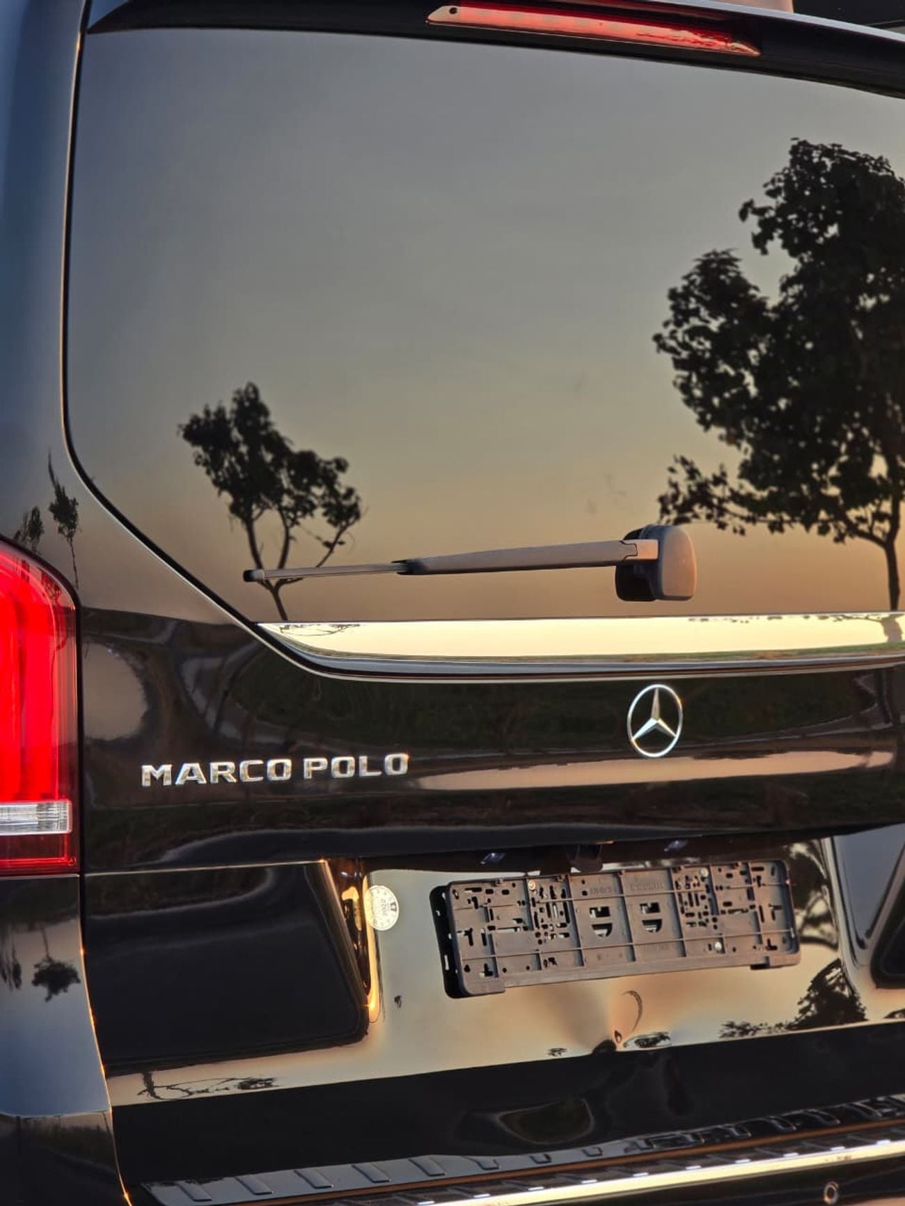 مرسيدس بنز V 250 4MATIC | 2019 | DIESEL | 2KEYS | ORGINAL PAINT | CAR IS READY FOR CAMPING |