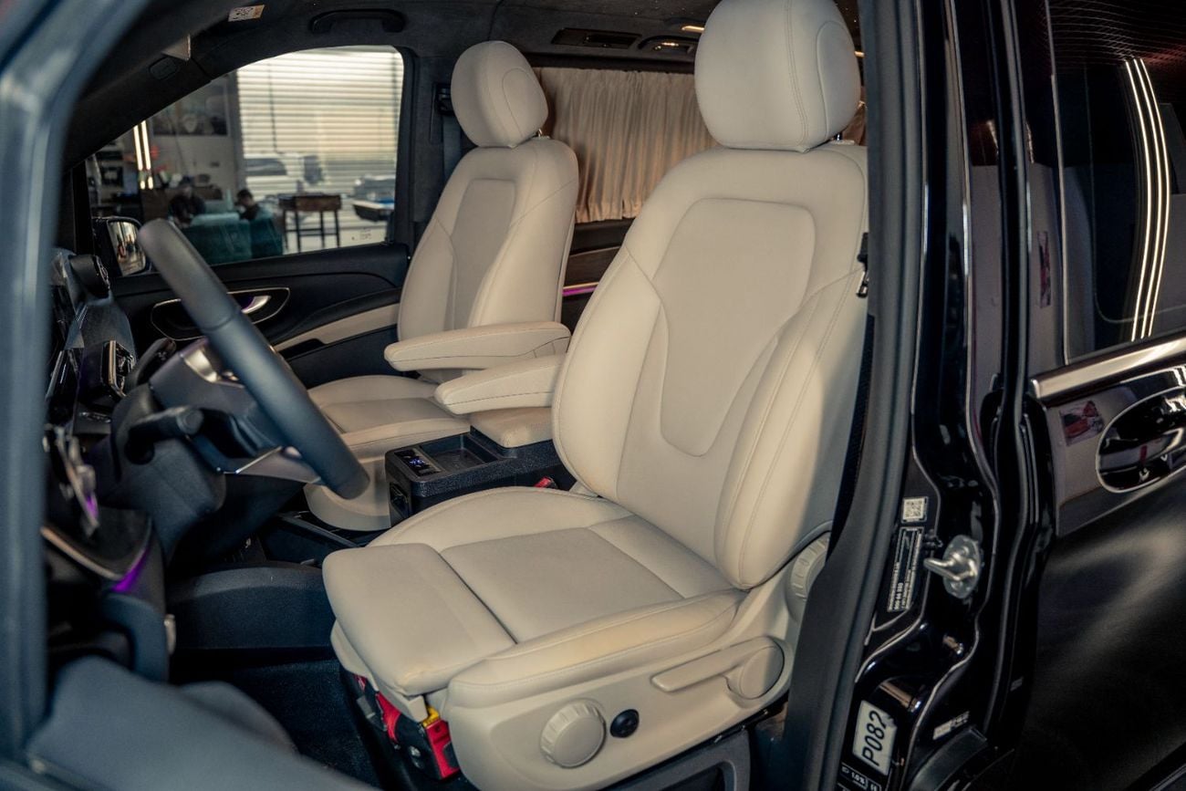 مرسيدس بنز V 300 AVANTGARDE Original Mercedes VIP Captain Seats | 2 Years International Warranty