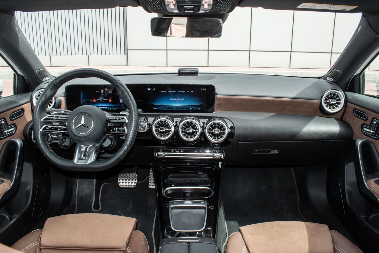 Mercedes Benz A45 AMG- S JXL 4MATIC+