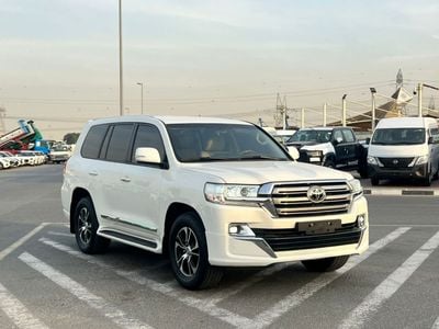 Toyota Land Cruiser 2018 Toyota Land Cruiser EX.R 4.0L V6 - AWD 4x4 - GCC - Leather Seat - Rear Camera & Sensor - Accide