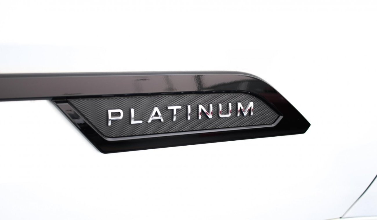 تويوتا تاندرا Platinum CrewMax 4WD Local Registration + 10%