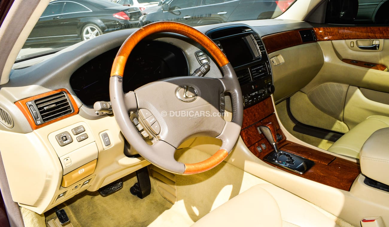 Lexus LS430