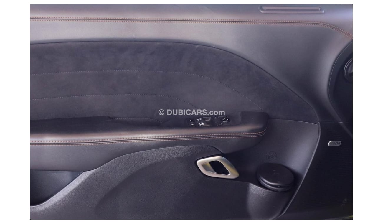 Dodge Challenger Dodge Challenger R/T Plus Shaker 2020