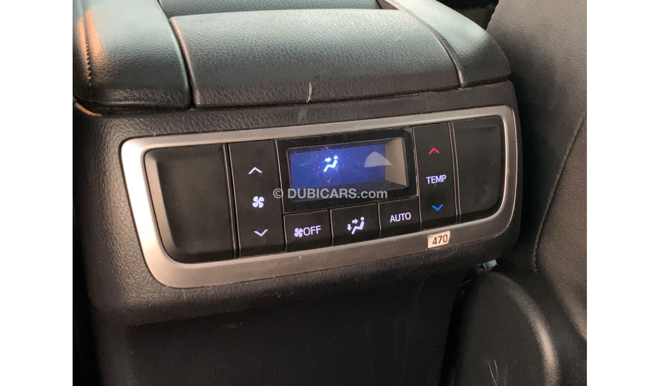 Toyota Highlander 2017 TOYOTA HIGHLANDER XLE 4x4