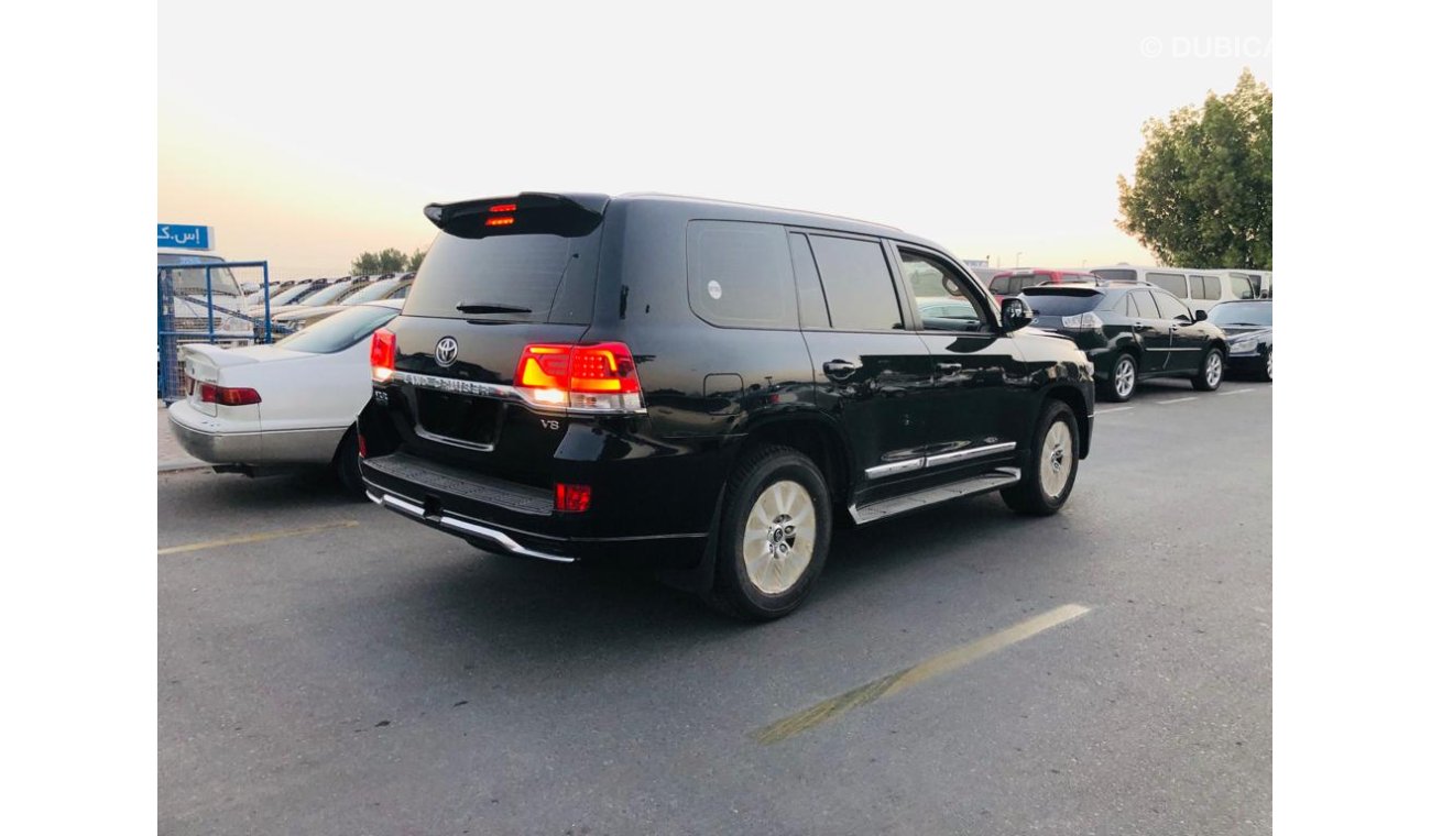 Toyota Land Cruiser Black Edition - VXR - Full Option - Special Deal