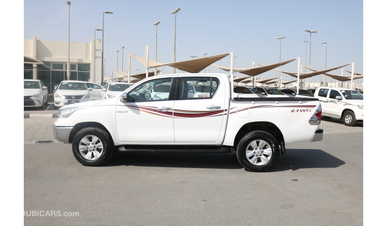 تويوتا هيلوكس DUAL CABIN 4X4 FULL OPTION WITH GCC SPECS