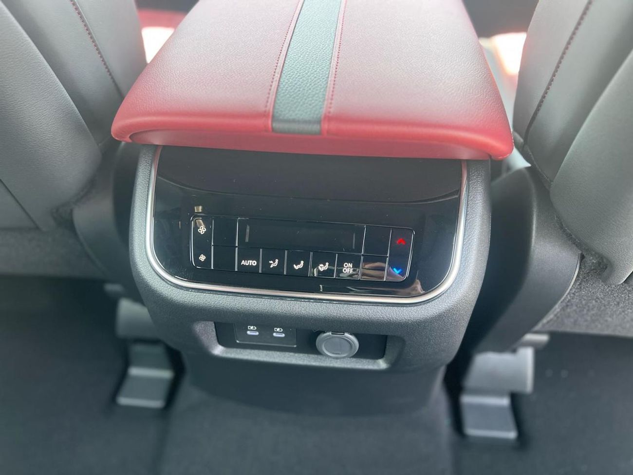 Nissan Patrol LE PLATINUM