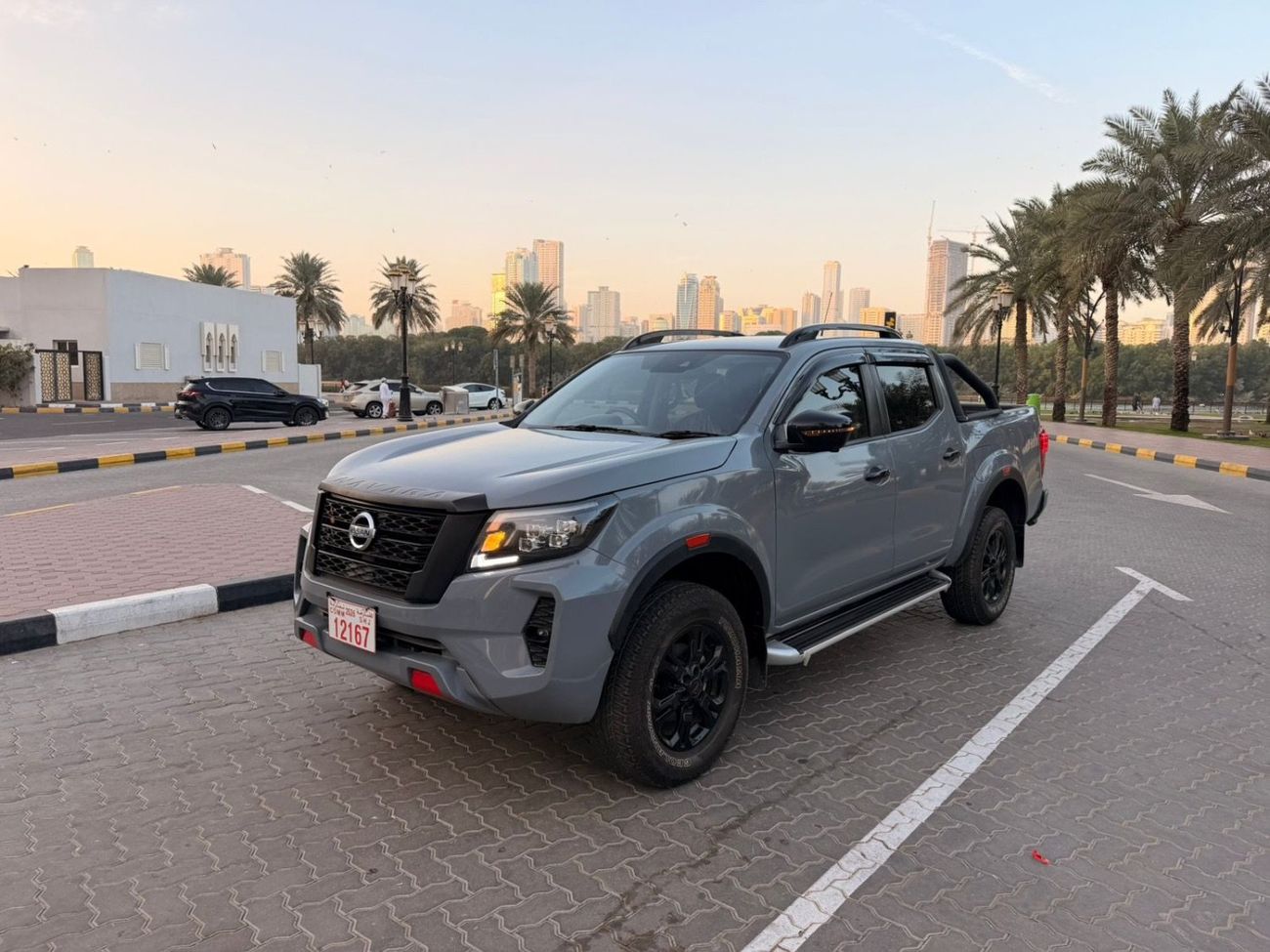 نيسان نافارا PRO-4X Series 4 4×4  Exported from Australia Right Hand Drive