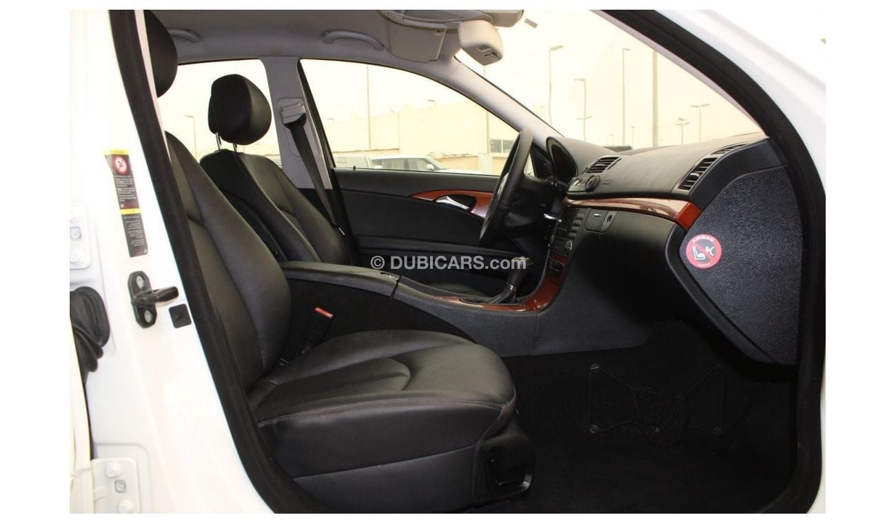 مرسيدس بنز E200 مرسيدس E200 2008 خليجي بحالة ممتازة بدون حوادث نظيفه جدا من الداخل والخارج