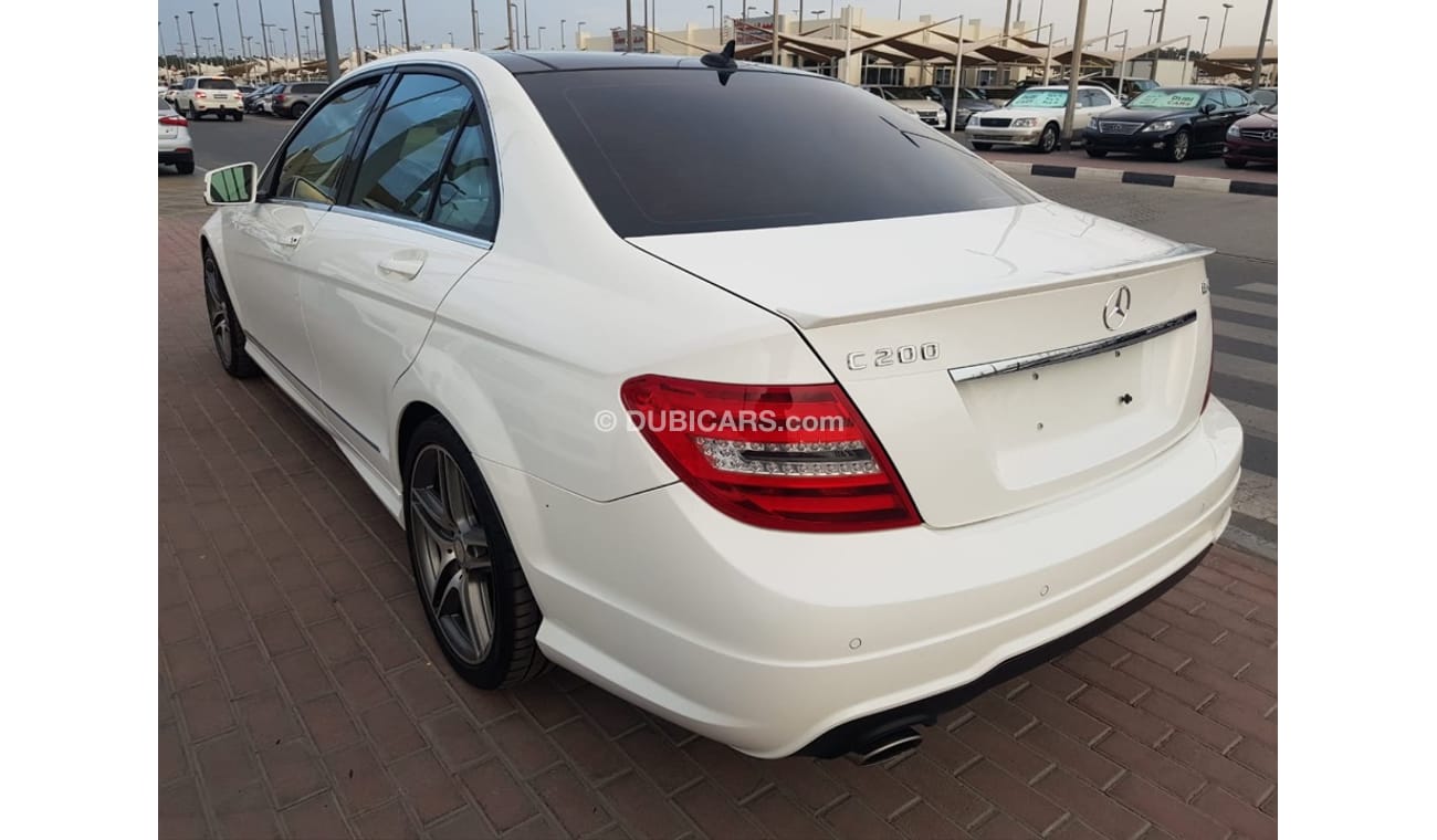 مرسيدس بنز C 200 مرسيدس C200 موديل 2013 خليجي السياره حاله وكاله من الداخل والخارج  فل اوبشن بانوراما فتحه وجلد وكامي