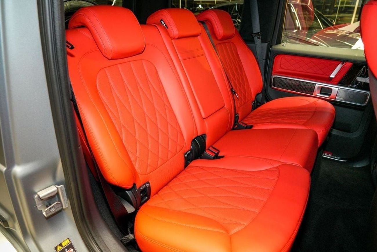 Mercedes-Benz G 63 AMG (GCC) Double Night Package / Full Carbon Fiber / + 10% For local Registration