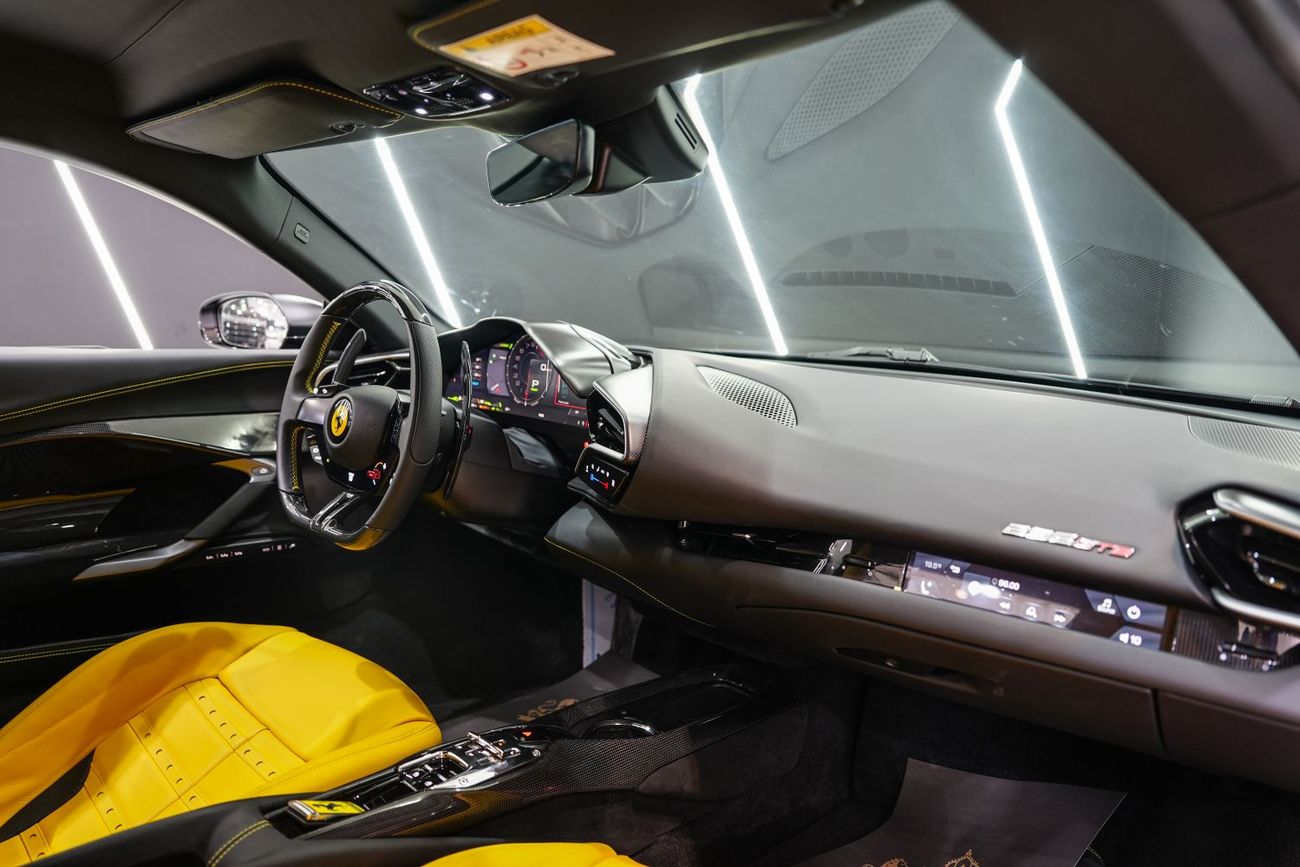 Ferrari 296 GTB 3.0T V6 PHEV Full Carbon Fiber Package, Daytona Seats, Carbon Fiber Wheels, Dealer Warranty + Servic